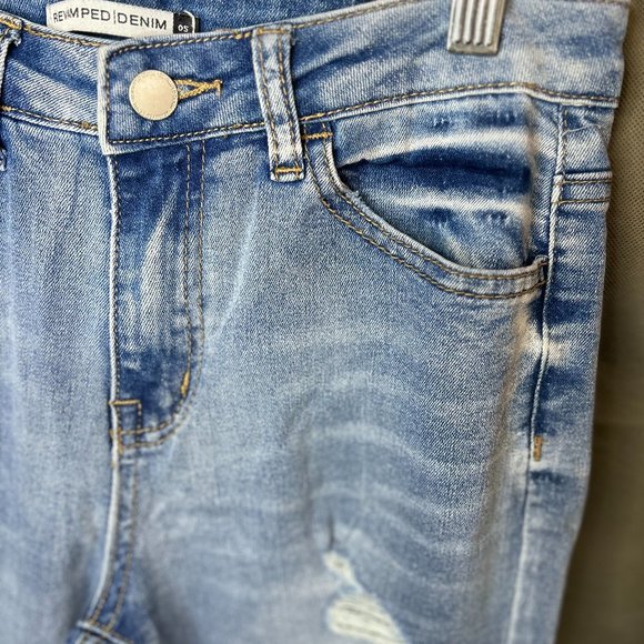Distressed Blue Faded Skinny Jeans Size 5 - Picture 3 of 7